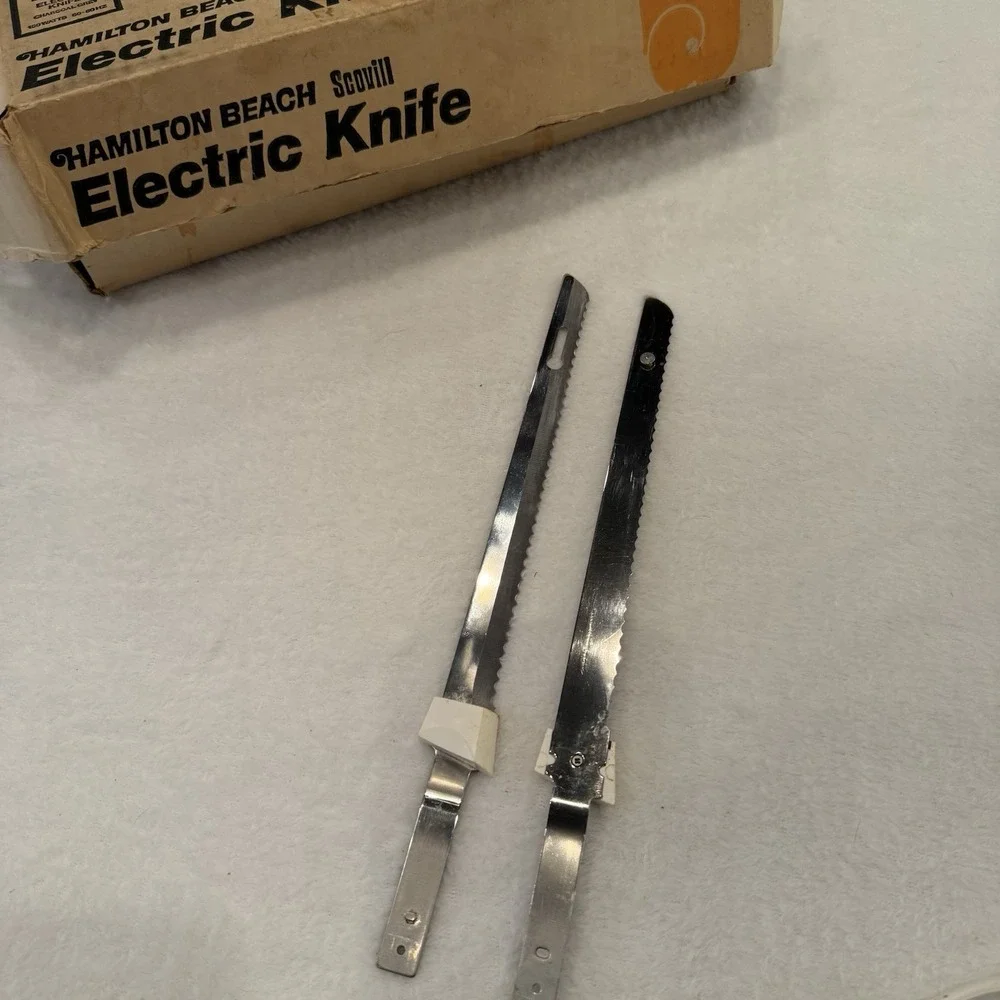 Vintage Hamilton Beach Scovill - Electric Knife - Model 279 Brick Tested Working